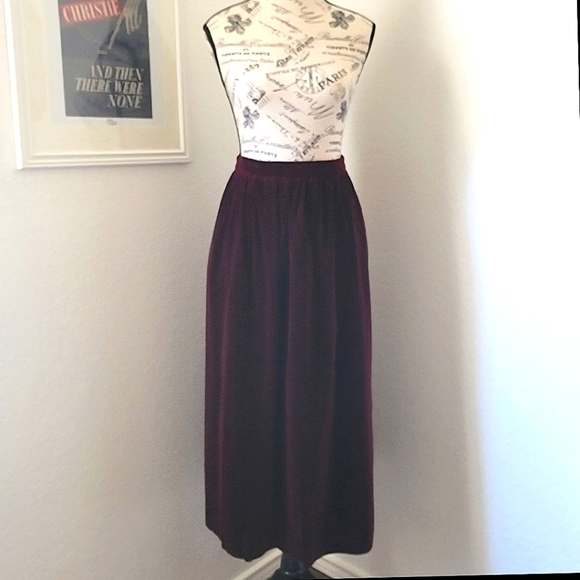 Vintage 70s Victor Costa Neiman Marcus Heavy Velvet Rich Burgundy Skirt 28 Waist - Picture 1 of 10